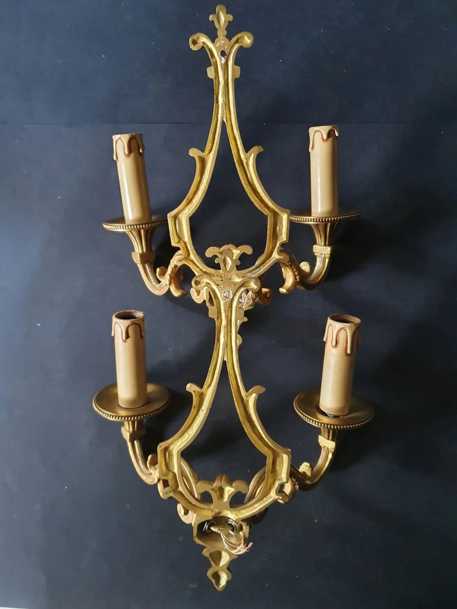 paire-appliques-murales-bronze-louis-xvi-lucien-gau-paris-vintage-arriere