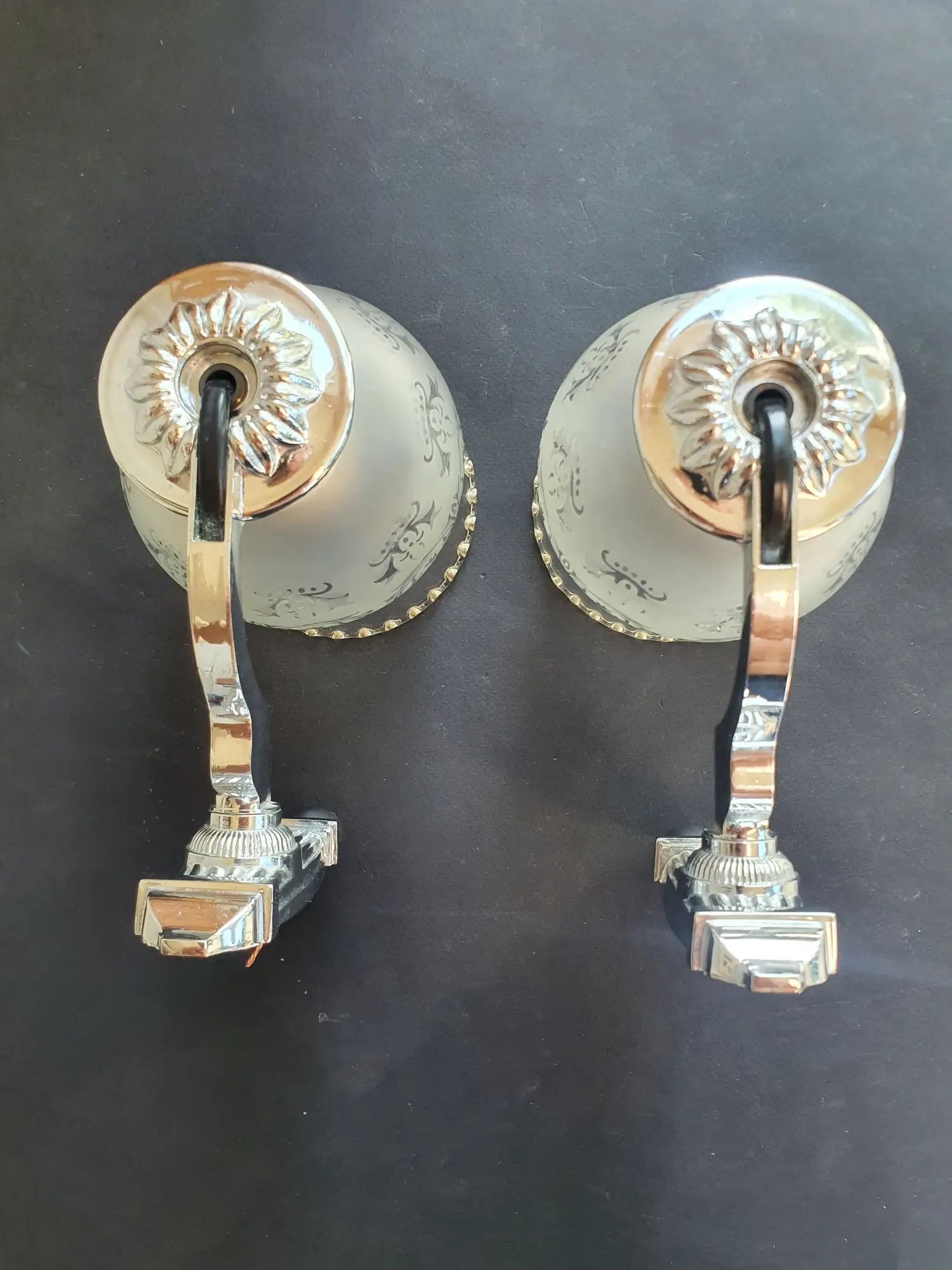 paire-appliques-murales-chromees-salle-de-bain-anciennes-vintage-dessous