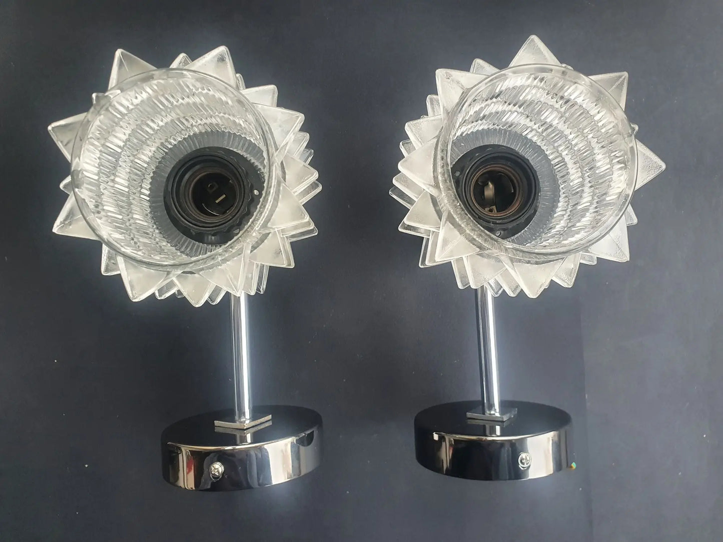 paire-appliques-murales-chromees-vintage-annees-70-dessus