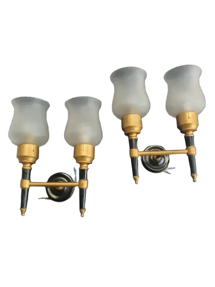 Paire d'appliques murales double lumières dorées flambeau style Empire