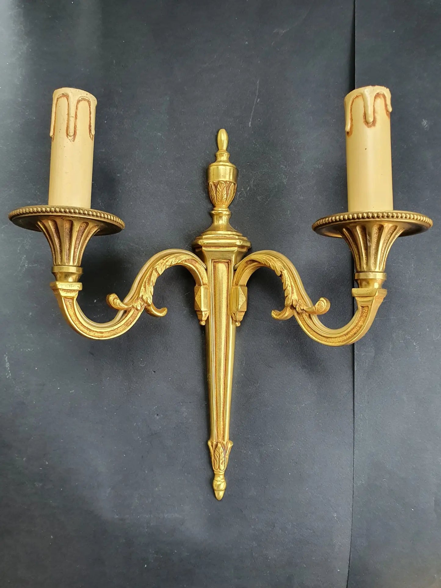 paire-appliques-murales-doubles-lumieres-bronze-empire-anciennes-3