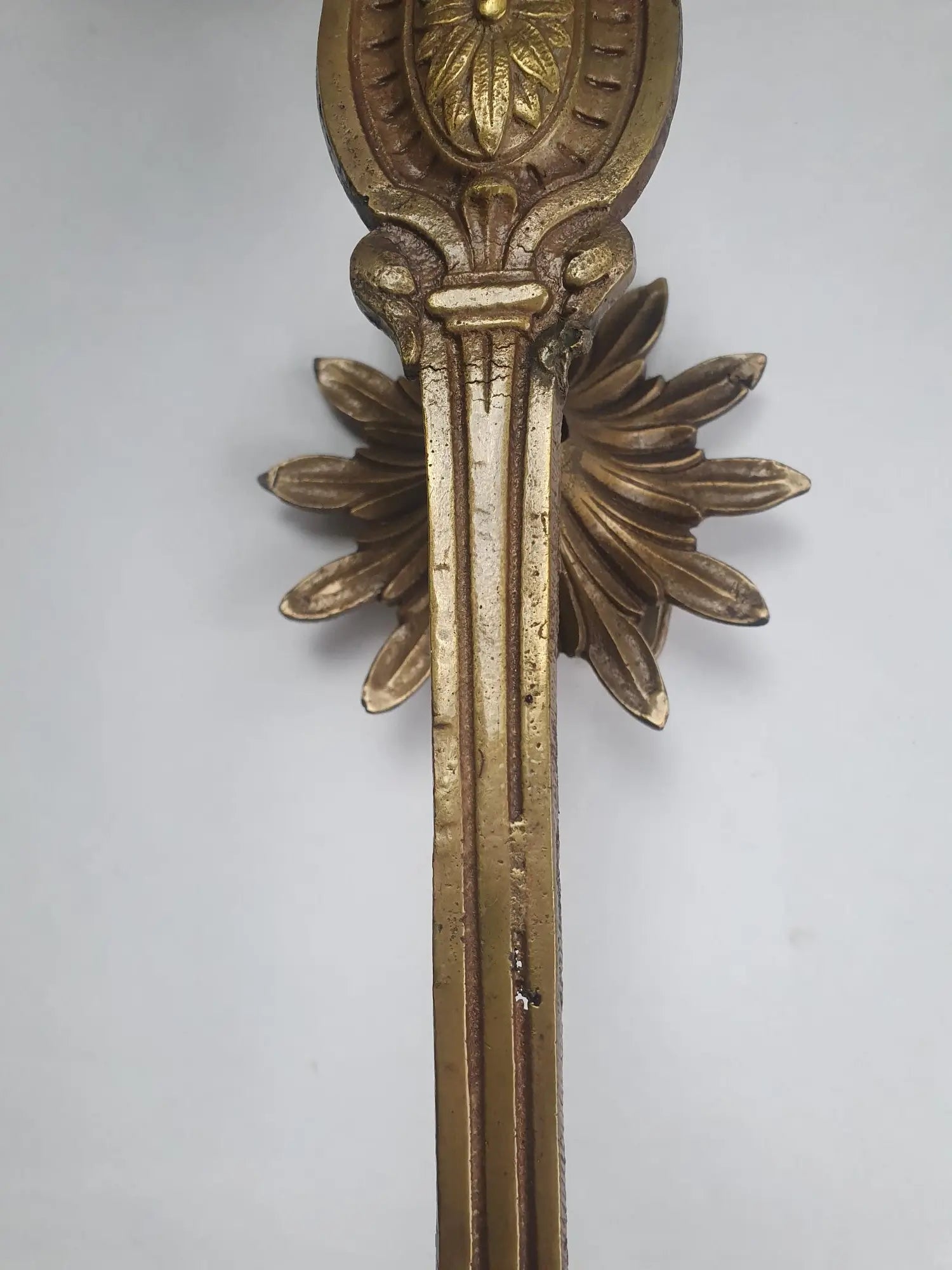 paire-appliques-murales-grandes-torche-fleurs-anciennes-detail-6