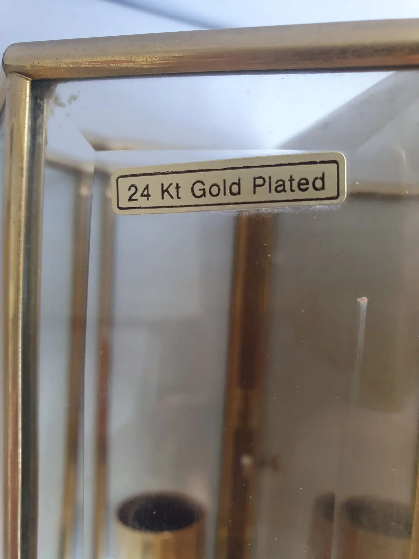 paire-appliques-murales-laiton-plaque-or-verre-biseaute-italiennes-annees-70-gold-plated