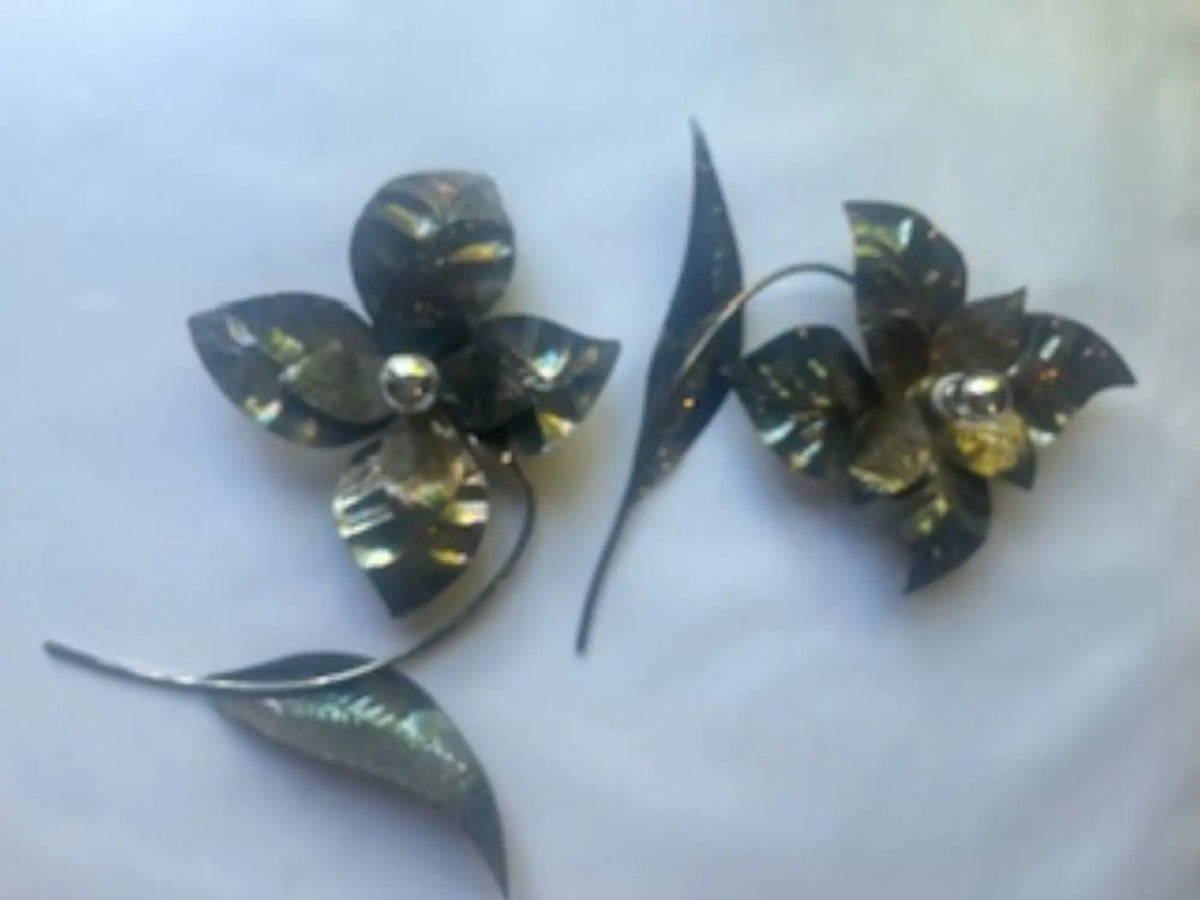 paire-appliques-murales-metal-argente-fleur-annees-1970-vintage-design-signee-5