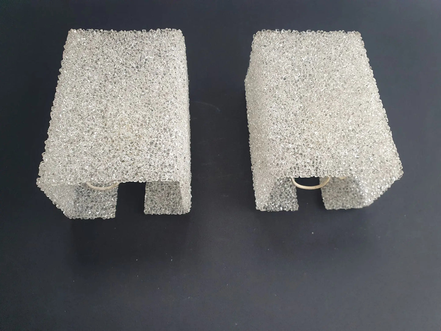 paire-appliques-murales-perspex-vintage-3