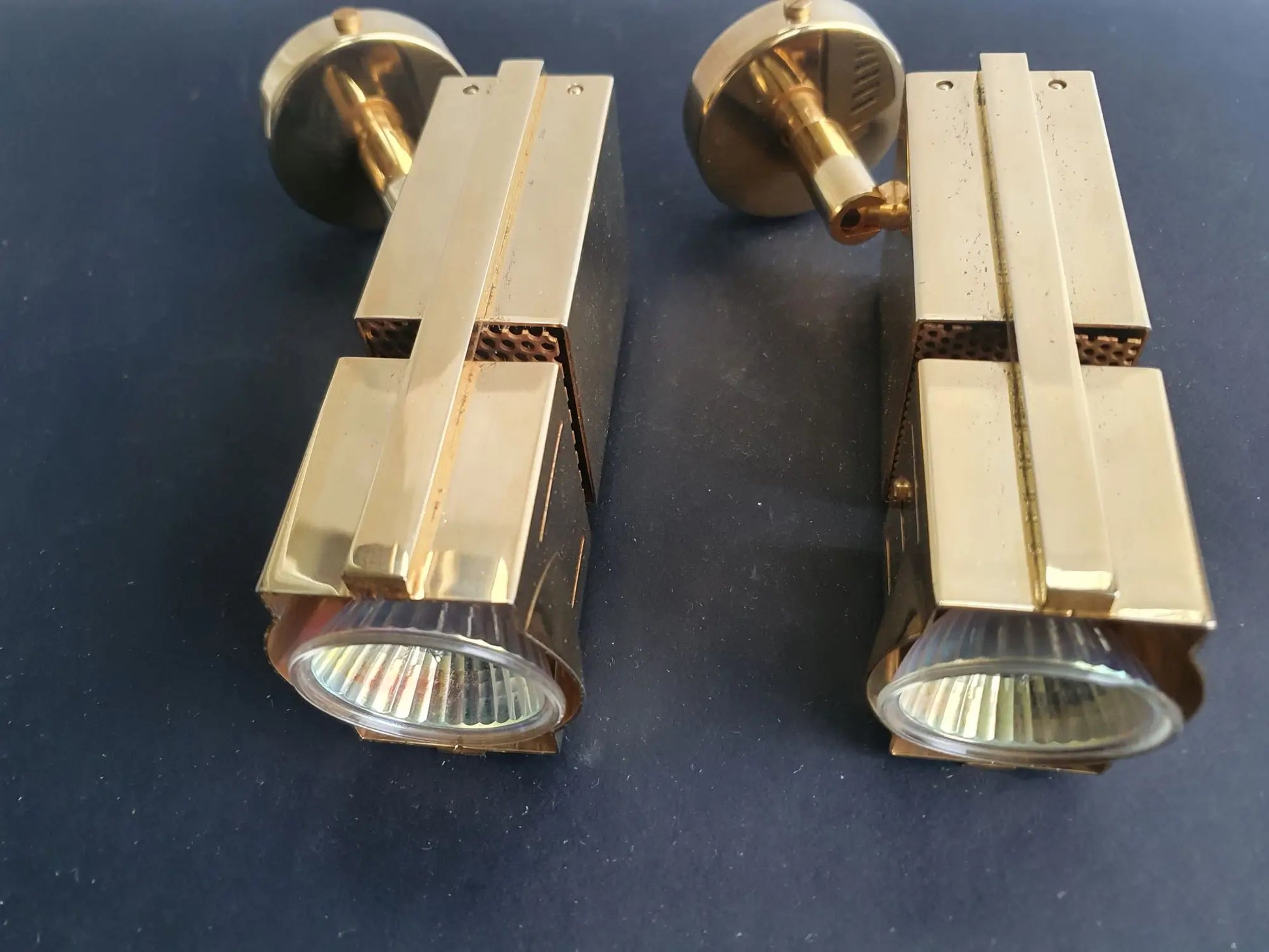 paire-spots-appliques-murales-firalux-loft-space-age-annees-70-5