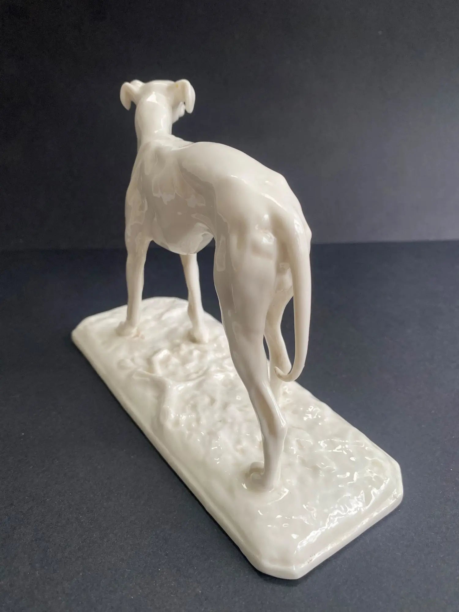 sculture-levier-porcelaine-nymphenburg-signe-pjmene-5