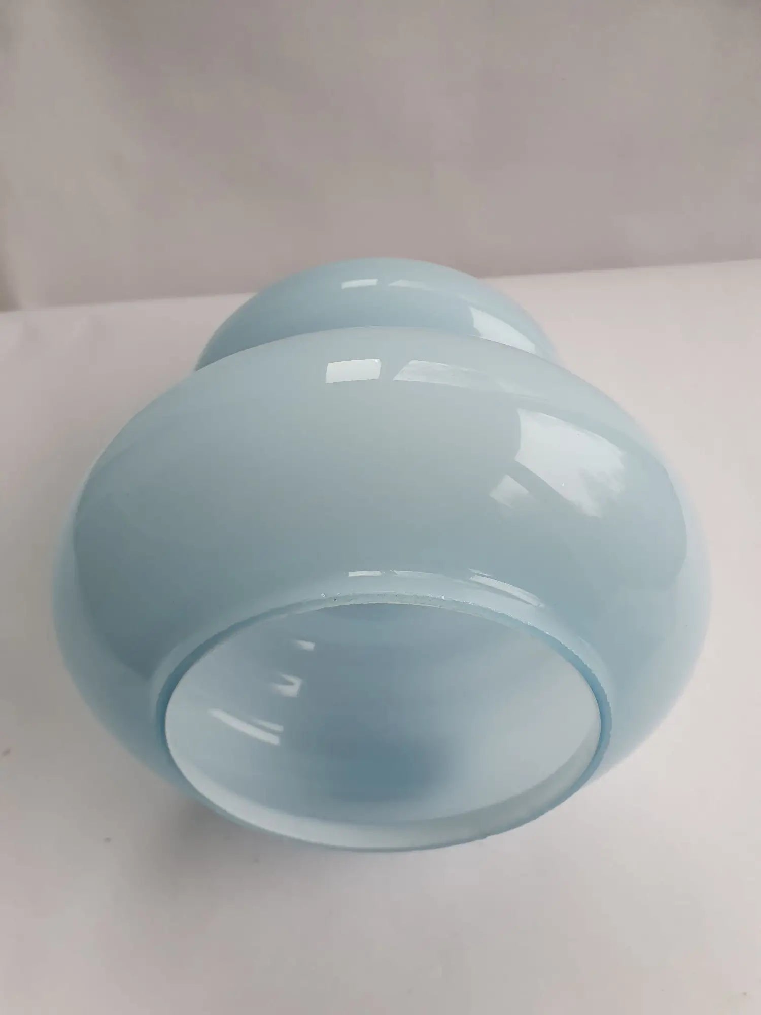 suspension-baladeuse-verre-opalin-bleu-vintage-dessous