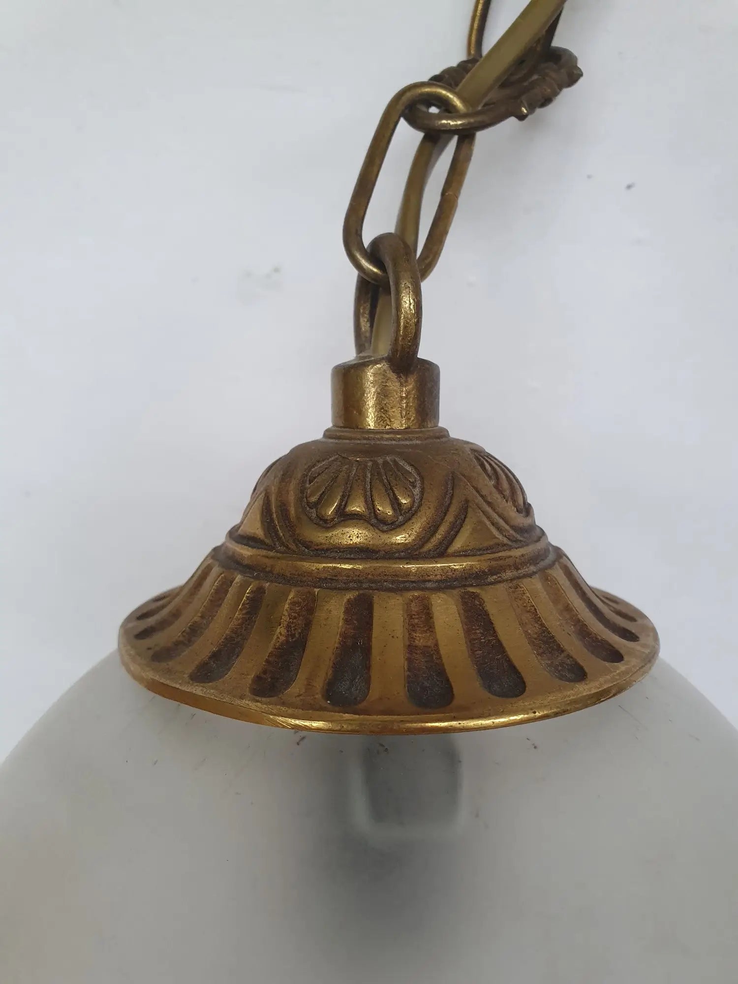suspension-doree-vintage-detail-2