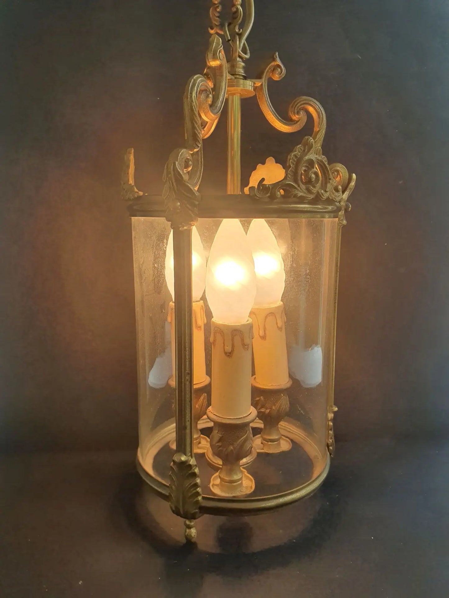 suspension-lanterne-bronze-verre-louise-xvi-vintage-ancienne-allumee-2