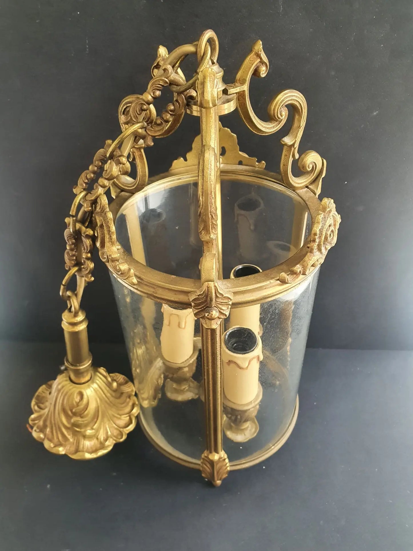 suspension-lanterne-bronze-verre-louise-xvi-vintage-ancienne-dessus-1