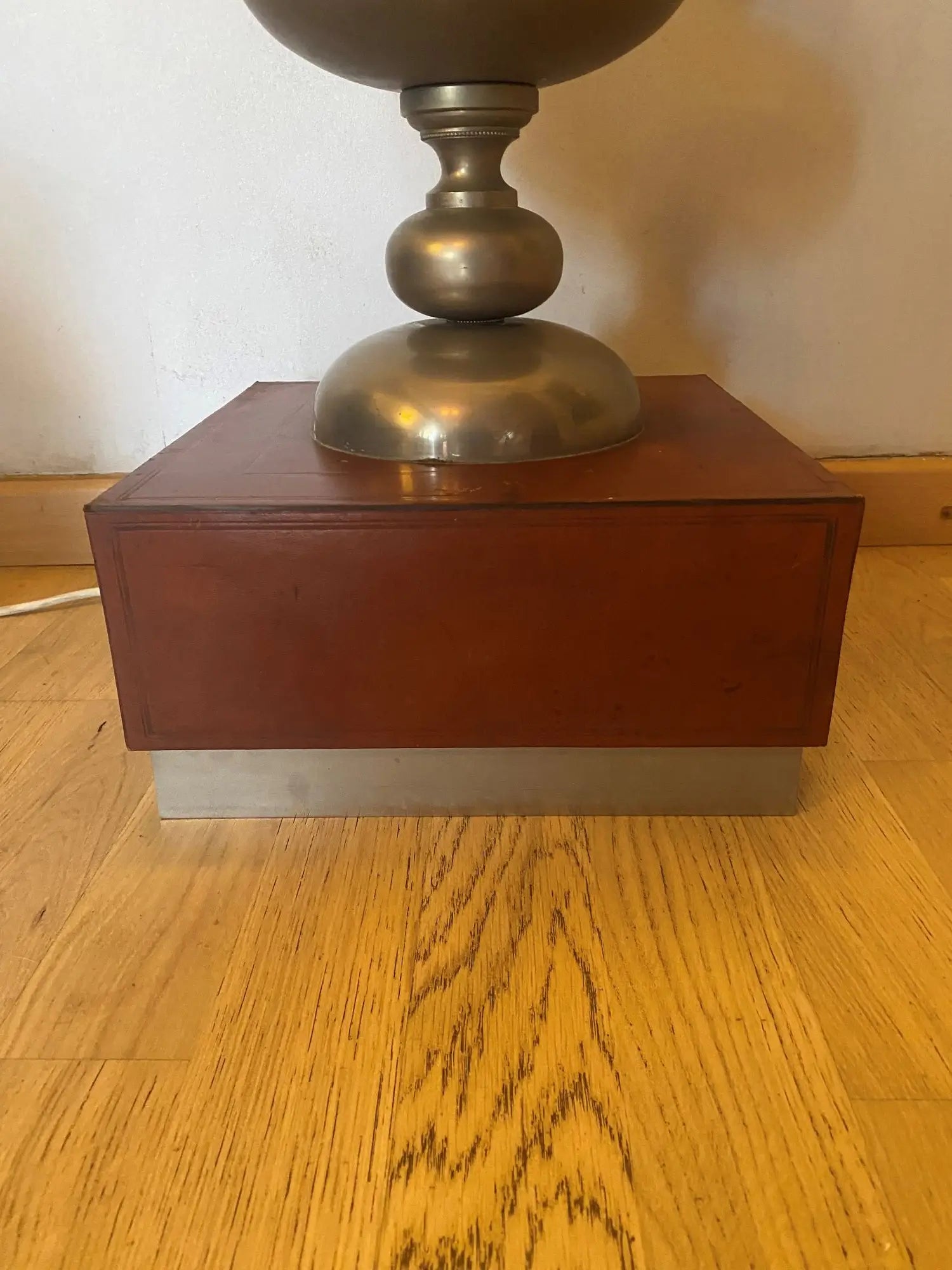 tres-grande-lampe-detail-6