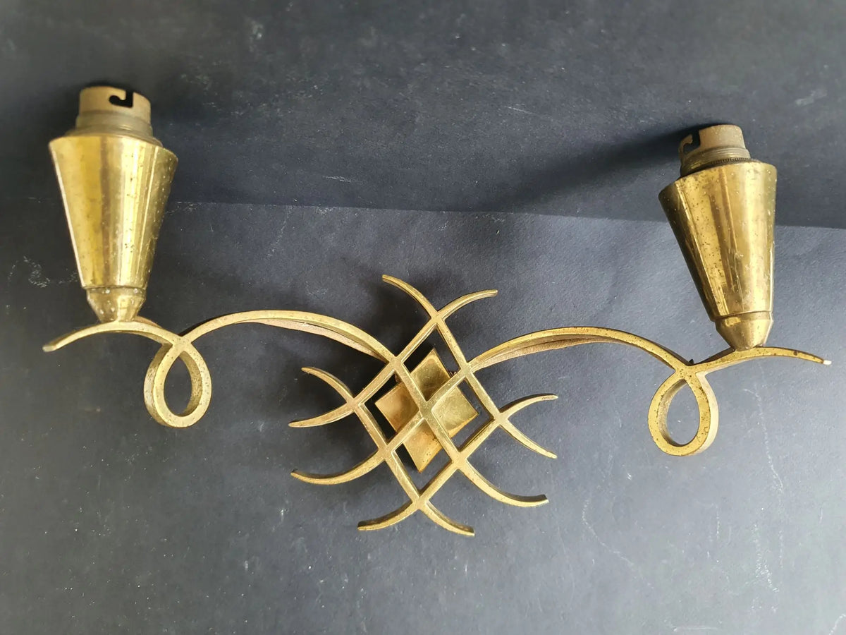 trois-appliques-murales-bronze-dore-jules-leleu-art-deco-detail-1