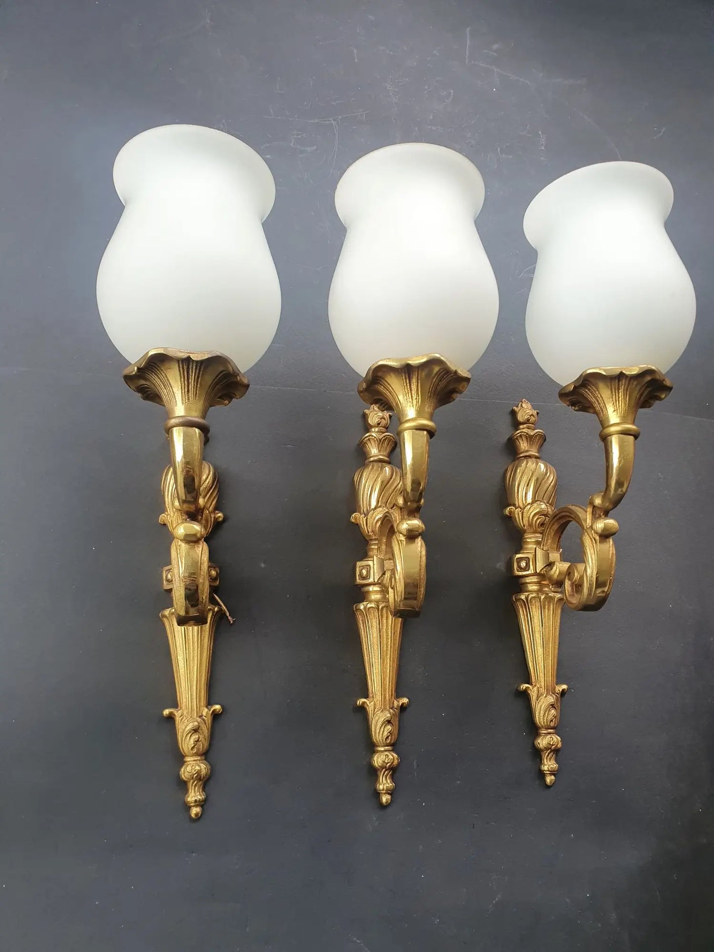 trois-grandes-appliques-murales-flambeau-torche-vintage-anciennes-dore-5