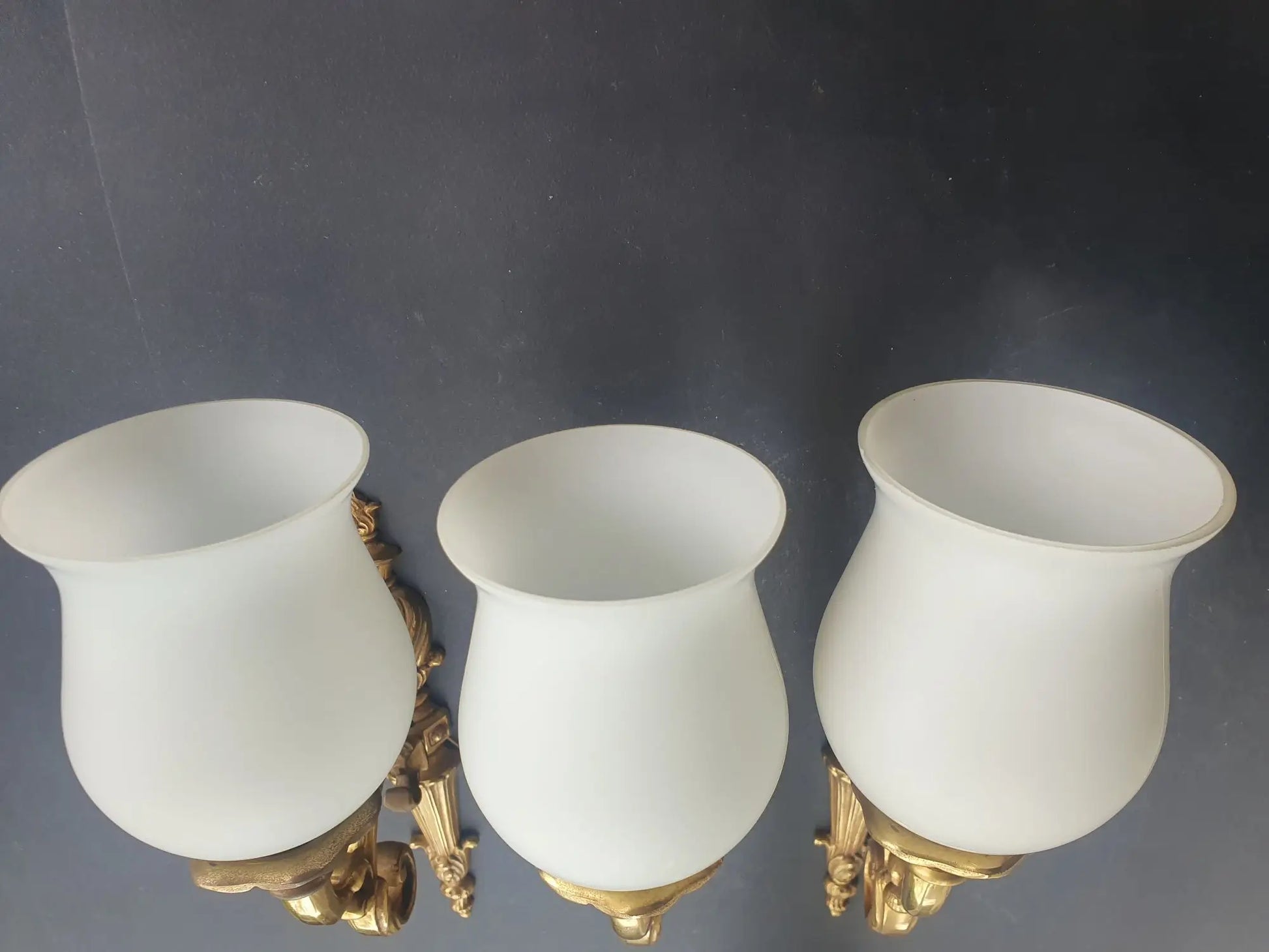 trois-grandes-appliques-murales-flambeau-torche-vintage-anciennes-dore-detail-2