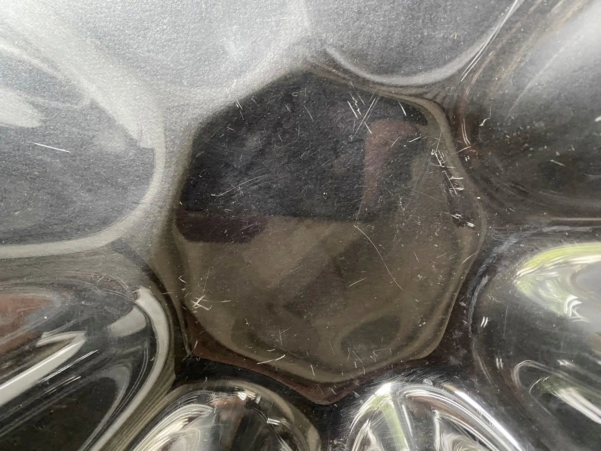 vase-bol-mouchoirs-plexiglas-lucite-vintage-1970-6