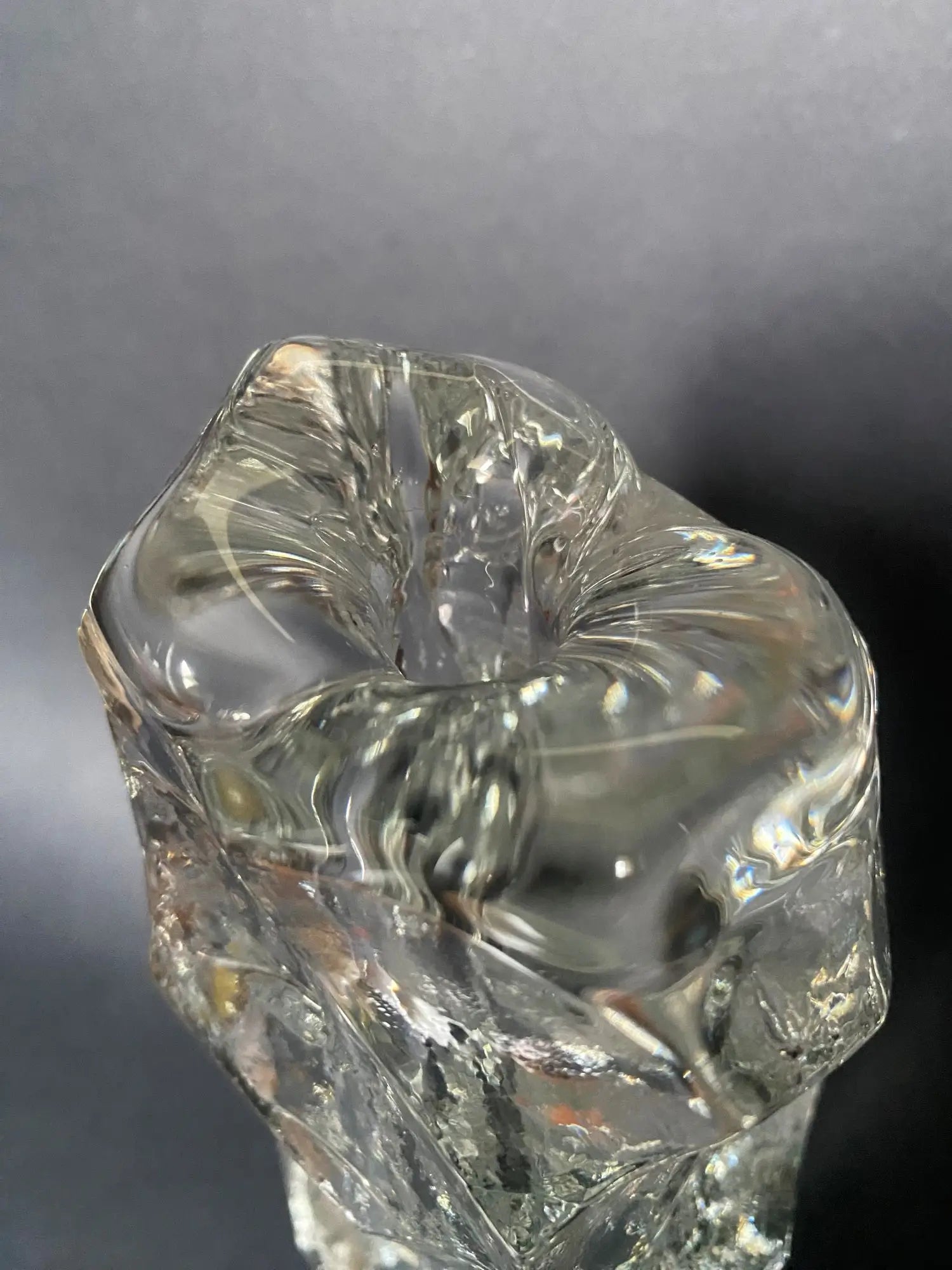 vase-cristal-vintage-annees-1970-anciene-soliflore-detail-1