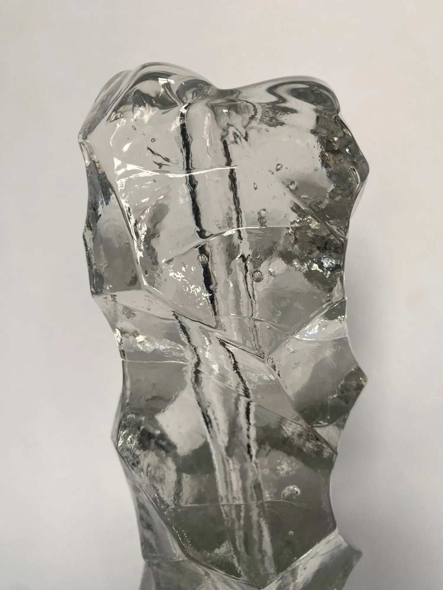 vase-cristal-vintage-annees-1970-anciene-soliflore-detail-2